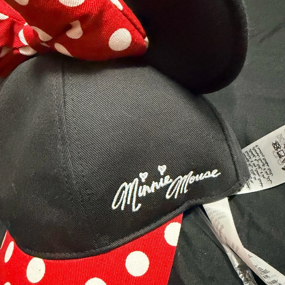 Minnie Mouse Kids Polka Dot Bow Hat - Black & Red